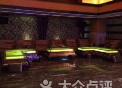 吃瓜娱乐会所,网红聚集地，娱乐生活新风向