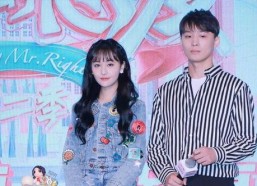 关于娱乐圈的吃瓜小说,幕后风云，瓜田乱舞